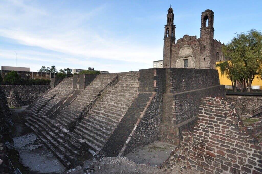 zona-arqueologica-taltelolco